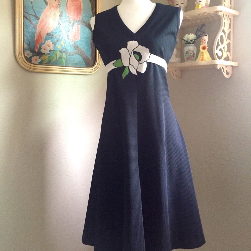 1970’s Fit & Flare Midi Dress